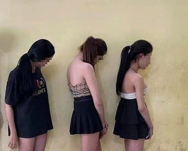 Chuyện các quý bà thừa tiền th’i’ế’u t’ì’nh s’ă’n trai